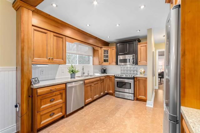 441 Paddington Cres, House detached with 3 bedrooms, 3 bathrooms and 5 parking in Oshawa ON | Image 7