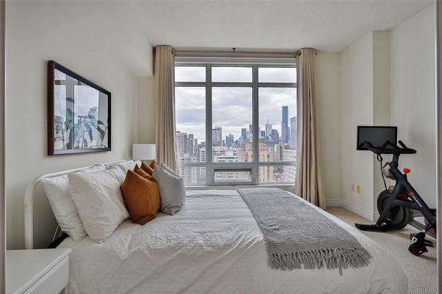 1711 - 100 Hayden St, Condo with 2 bedrooms, 2 bathrooms and 1 parking in Toronto ON | Image 10