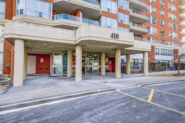 1802 - 410 Mclevin Ave, Condo with 2 bedrooms, 2 bathrooms and 1 parking in Toronto ON | Image 27