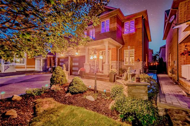 11 Masters Green Cres, House detached with 4 bedrooms, 4 bathrooms and 6 parking in Brampton ON | Image 23