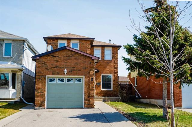 8 Woodside Crt N, House detached with 3 bedrooms, 4 bathrooms and 3 parking in Brampton ON | Card Image