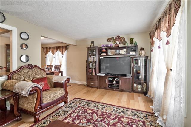 4 - 657 Francis Rd, Townhouse with 3 bedrooms, 2 bathrooms and 2 parking in Burlington ON | Image 3
