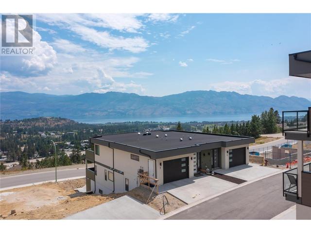 2 - 3404 Sundance Drive, House attached with 2 bedrooms, 2 bathrooms and 4 parking in West Kelowna BC | Image 37