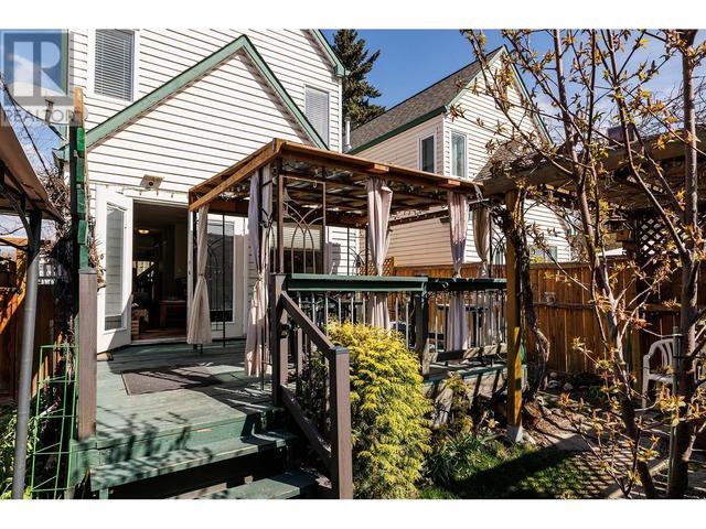725 Fuller Avenue, House detached with 2 bedrooms, 1 bathrooms and 2 parking in Kelowna BC | Image 18
