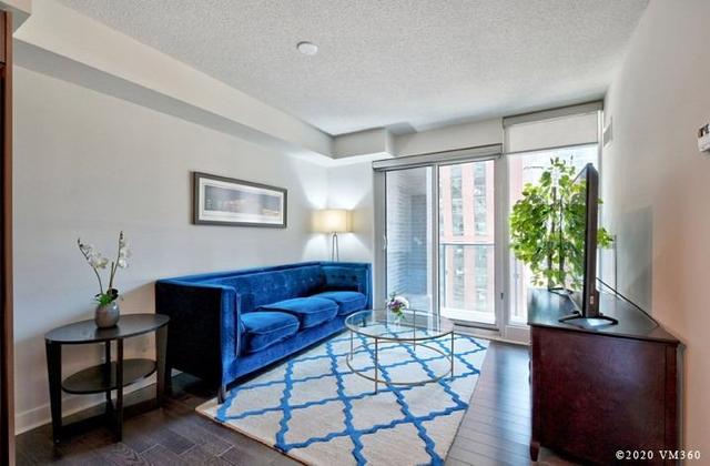 713 - 295 Adelaide St W, Condo with 2 bedrooms, 2 bathrooms and 1 parking in Toronto ON | Image 2