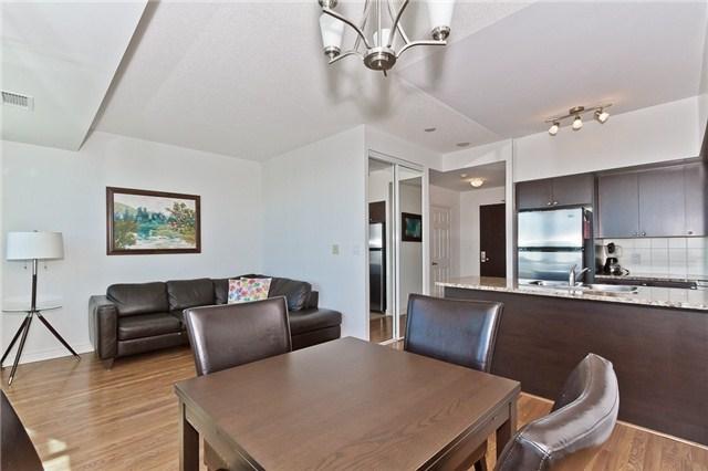 3101 - 208 Enfield Pl, Condo with 1 bedrooms, 1 bathrooms and 1 parking in Mississauga ON | Image 9