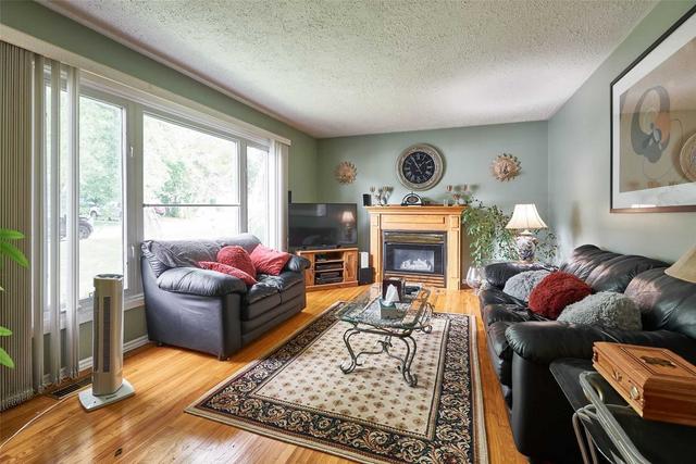 597 Marksbury Rd, House detached with 3 bedrooms, 3 bathrooms and 6 parking in Pickering ON | Image 23
