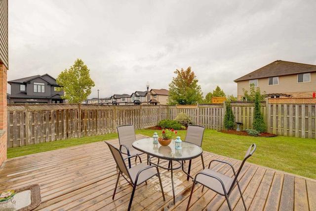 976 Kimball Cres, House detached with 3 bedrooms, 2 bathrooms and 4 parking in London ON | Image 27