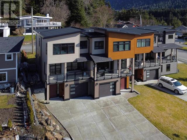 189 Van Arsdol Street, House attached with 3 bedrooms, 3 bathrooms and null parking in Prince Rupert BC | Image 19