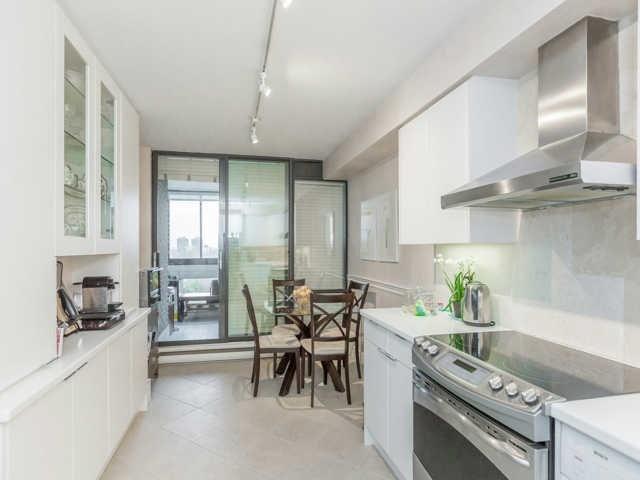 1003 - 240 Heath St W, Condo with 2 bedrooms, 2 bathrooms and 2 parking in Toronto ON | Image 9