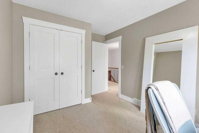 935 43 Street Sw, Home with 3 bedrooms, 3 bathrooms and 2 parking in Calgary AB | Image 26