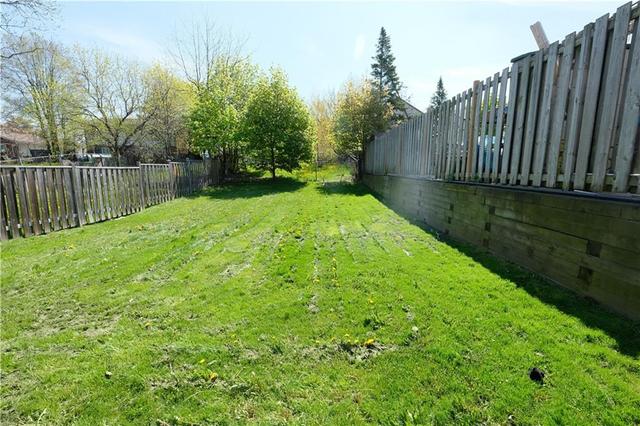 383 East 22nd Street, House semidetached with 3 bedrooms, 1 bathrooms and 3 parking in Hamilton ON | Image 17