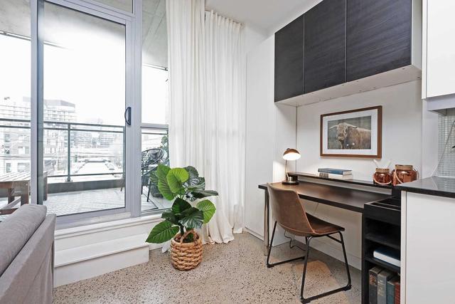 228 - 510 King St E, Townhouse with 1 bedrooms, 1 bathrooms and 1 parking in Toronto ON | Image 2