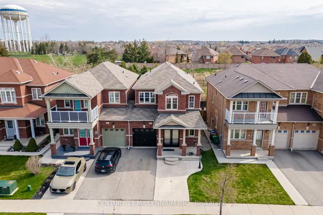 93 Iceland Poppy Tr, House attached with 3 bedrooms, 3 bathrooms and 3 parking in Brampton ON | Image 23