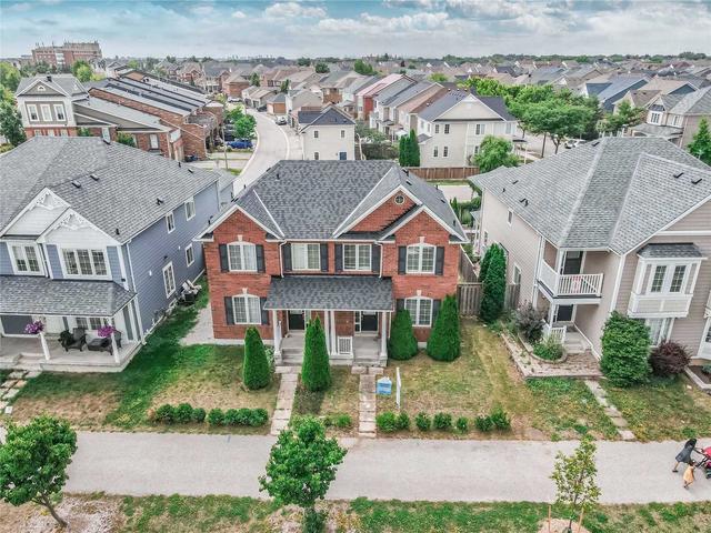 154 Gas Lamp Lane, House semidetached with 3 bedrooms, 2 bathrooms and 2 parking in Markham ON | Image 5