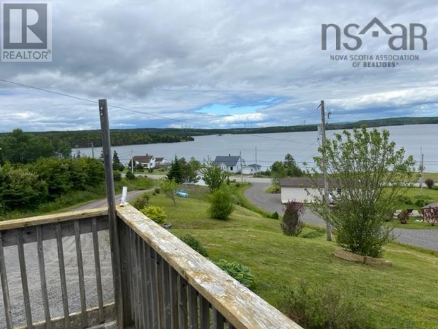 10214 Grenville Street, Home with 3 bedrooms, 2 bathrooms and null parking in Richmond, Subd. B NS | Image 3