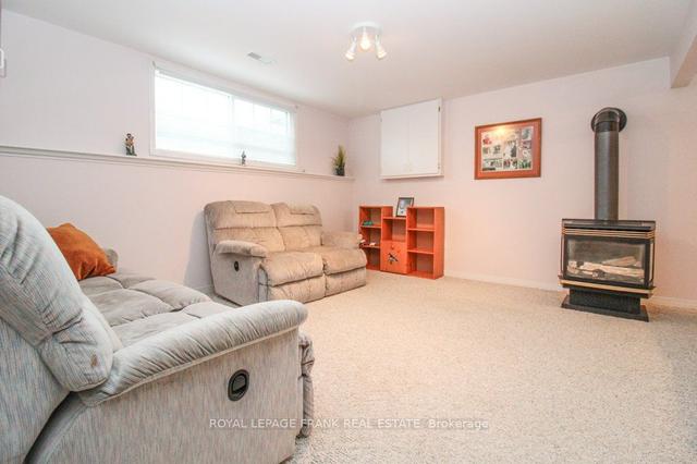 239 Franmor Dr, House detached with 2 bedrooms, 2 bathrooms and 3 parking in Peterborough ON | Image 19