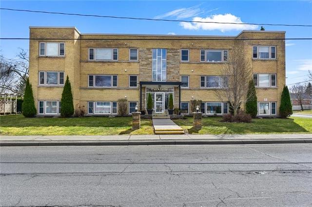 6 - 167 Pearl Street E, Condo with 2 bedrooms, 1 bathrooms and 1 parking in Brockville ON | Image 1