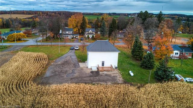 Fresh white paint and steel roof | Image 23