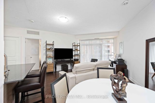 302 - 281 Woodbridge Ave, Condo with 1 bedrooms, 1 bathrooms and 1 parking in Vaughan ON | Image 2