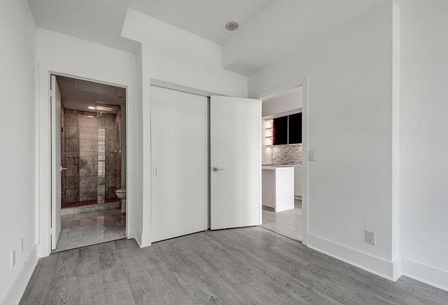 605 - 32 Davenport Rd W, Condo with 2 bedrooms, 2 bathrooms and 1 parking in Toronto ON | Image 8