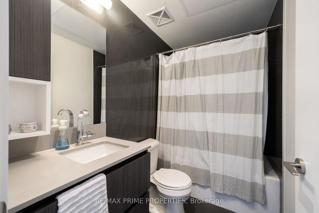 1204 - 25 Baseball Pl, Condo with 2 bedrooms, 2 bathrooms and 1 parking in Toronto ON | Image 11