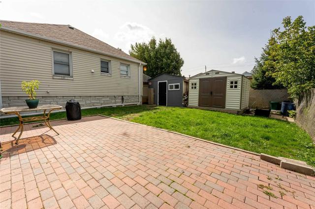 80 Phillips St, House detached with 2 bedrooms, 2 bathrooms and 5 parking in Oshawa ON | Image 9