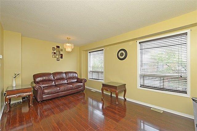 06 - 57 Brickyard Way, Townhouse with 3 bedrooms, 2 bathrooms and 1 parking in Brampton ON | Image 5