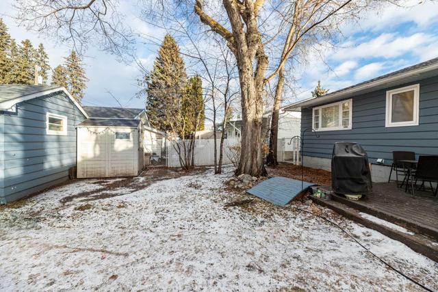 3916 43 Avenue, House detached with 5 bedrooms, 2 bathrooms and 2 parking in Red Deer AB | Image 31