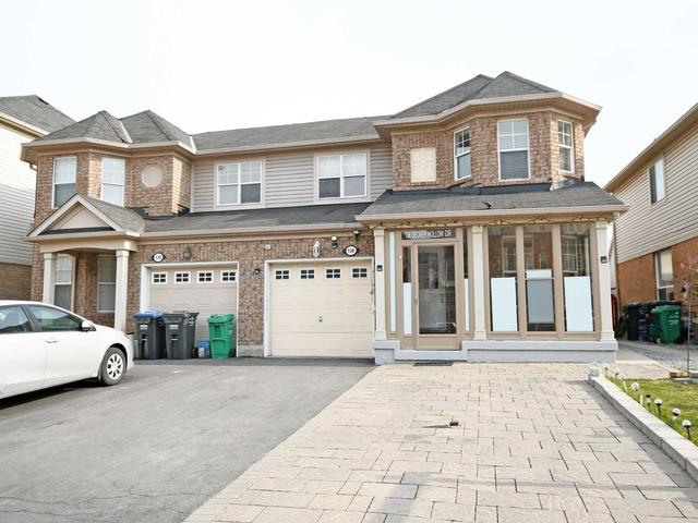 136 Decker Hollow Circ, House semidetached with 3 bedrooms, 4 bathrooms and 5 parking in Brampton ON | Image 1