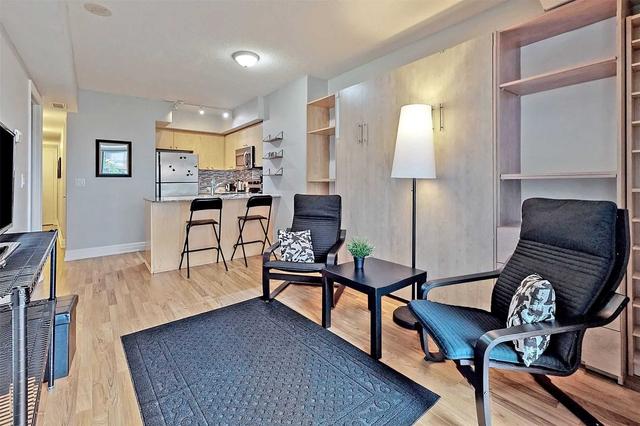 809 - 8 Scollard St, Condo with 0 bedrooms, 1 bathrooms and 0 parking in Toronto ON | Image 5