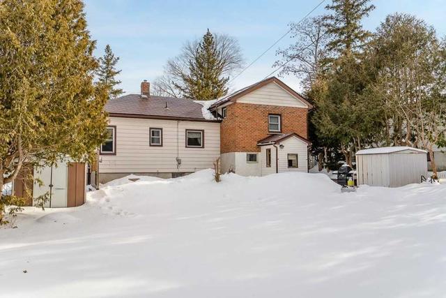 15842 Airport Rd, House detached with 3 bedrooms, 2 bathrooms and 5 parking in Caledon ON | Image 18