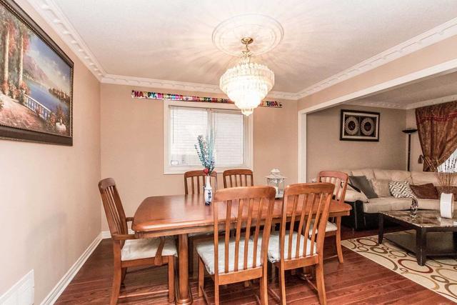 10 Dragon Tree Cres, House detached with 4 bedrooms, 4 bathrooms and 8 parking in Brampton ON | Image 4
