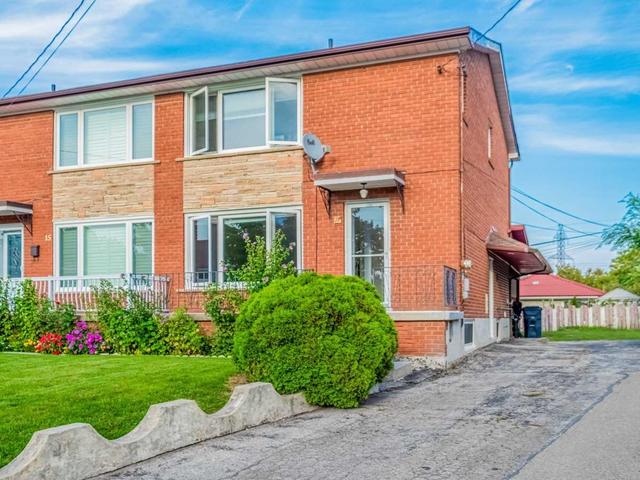 lower - 17 Marcel Rd, House semidetached with 0 bedrooms, 1 bathrooms and 1 parking in Toronto ON | Image 12