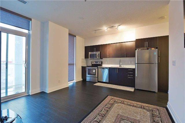 315 - 65 Speers Rd, Condo with 2 bedrooms, 1 bathrooms and 1 parking in Oakville ON | Image 6
