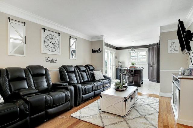 1224 Michael Cres, House detached with 3 bedrooms, 2 bathrooms and 5 parking in Cambridge ON | Image 38