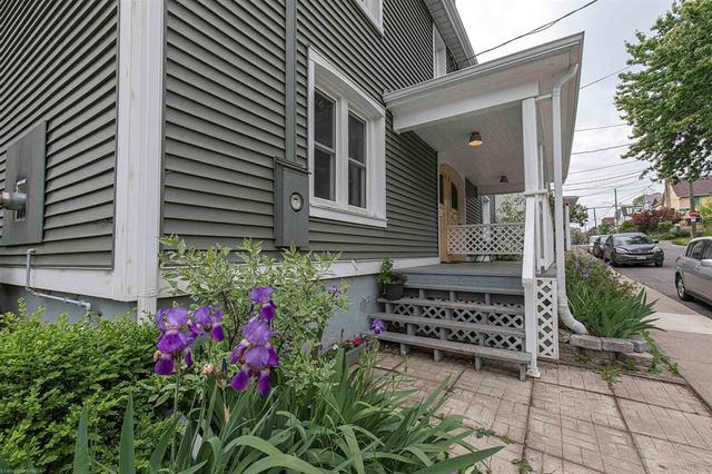 22 Quebec Street, House semidetached with 3 bedrooms, 1 bathrooms and null parking in Kingston ON | Image 4