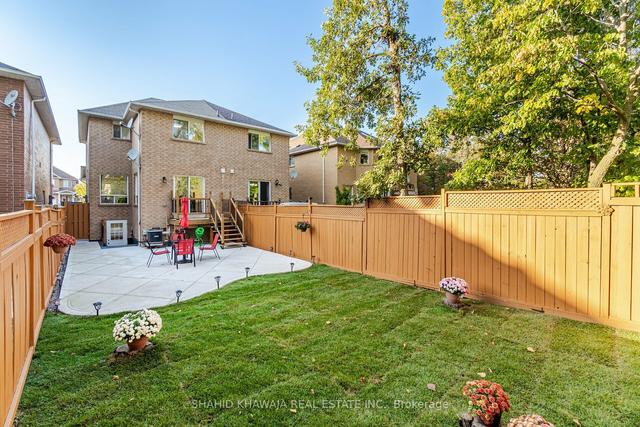 1188 Prestonwood Cres, House semidetached with 3 bedrooms, 4 bathrooms and 3 parking in Mississauga ON | Image 33