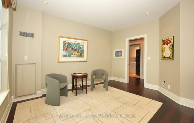 710 - 2855 Bloor St W, Condo with 2 bedrooms, 3 bathrooms and 2 parking in Toronto ON | Image 18