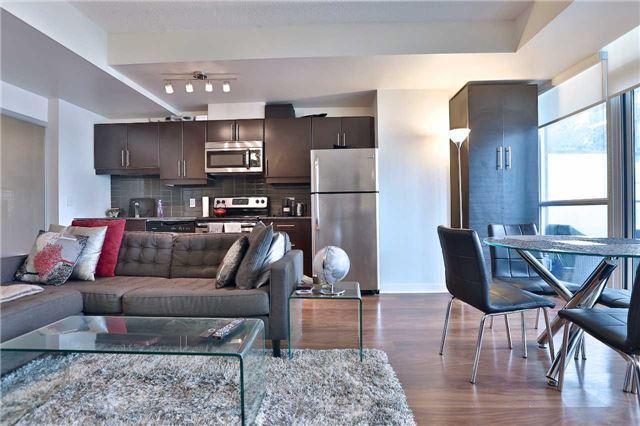 408 - 33 Bay St, Condo with 1 bedrooms, 1 bathrooms and 1 parking in Toronto ON | Image 3