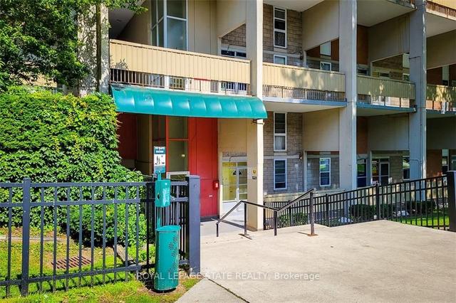 146 - 350 Quigley Rd, Condo with 2 bedrooms, 1 bathrooms and 1 parking in Hamilton ON | Image 25