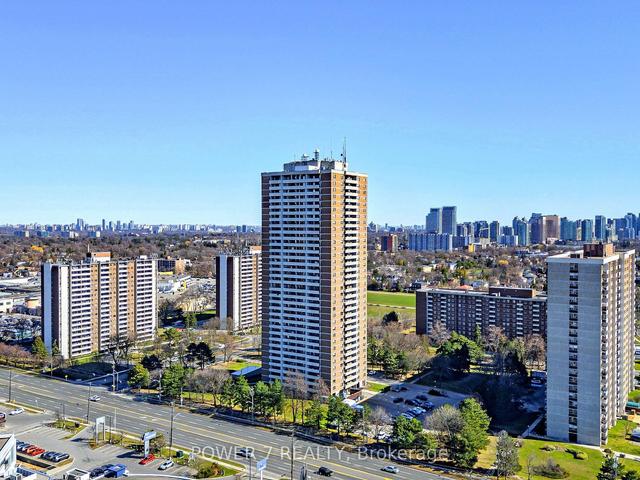 407 - 10 Tangreen Crt, Condo with 2 bedrooms, 2 bathrooms and 2 parking in Toronto ON | Image 1