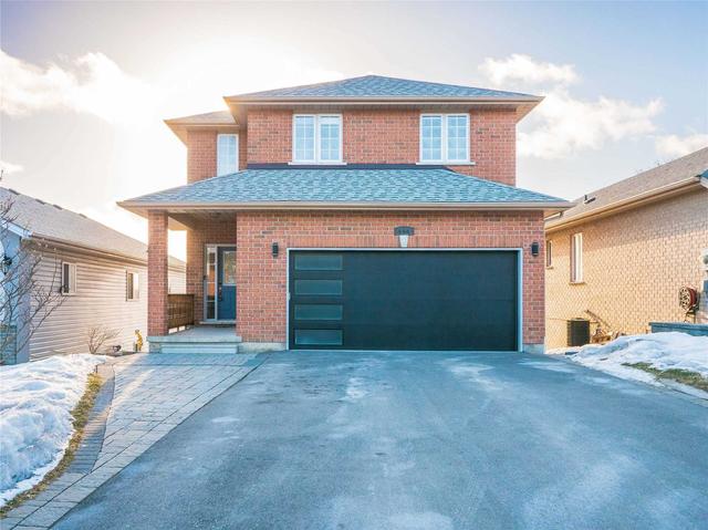 444 Oak St, House detached with 3 bedrooms, 4 bathrooms and 6 parking in Newmarket ON | Image 22