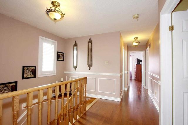 84 Sungold Crt, House detached with 4 bedrooms, 5 bathrooms and 8 parking in Vaughan ON | Image 26