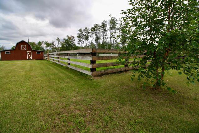 17035 Twp Rd 1092, House detached with 4 bedrooms, 2 bathrooms and null parking in Mackenzie County AB | Image 46