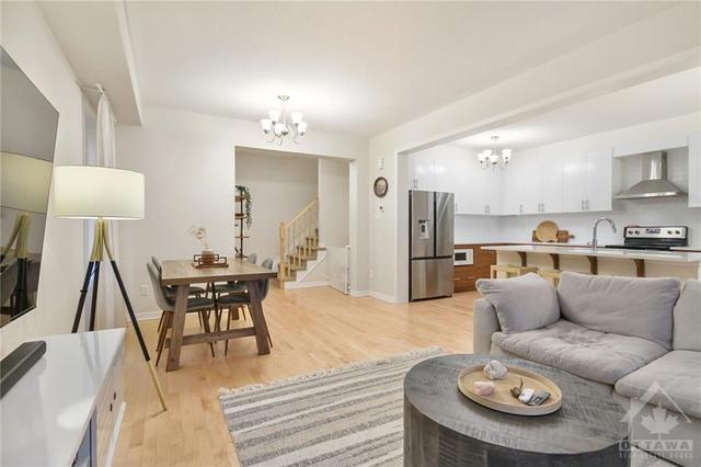 211 Don Brown Private, Townhouse with 3 bedrooms, 3 bathrooms and 4 parking in Ottawa ON | Image 6