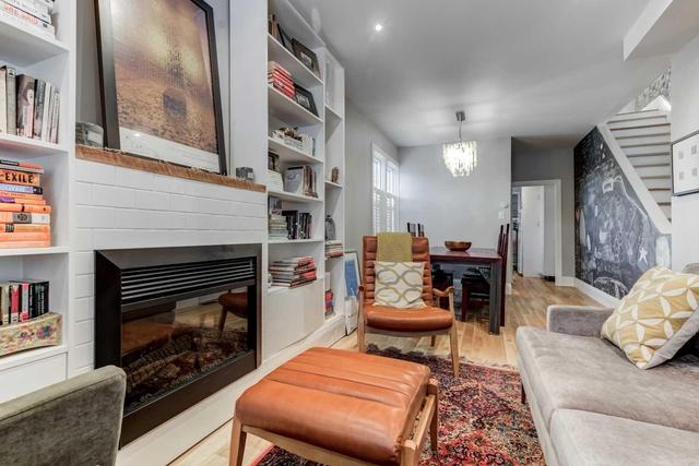 568 Woodbine Ave, House semidetached with 2 bedrooms, 3 bathrooms and 1 parking in Toronto ON | Image 4