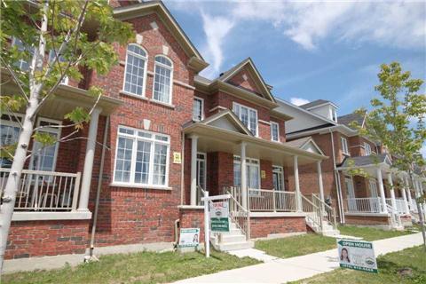 856 Castlemore Ave, House attached with 3 bedrooms, 4 bathrooms and 2 parking in Markham ON | Image 2