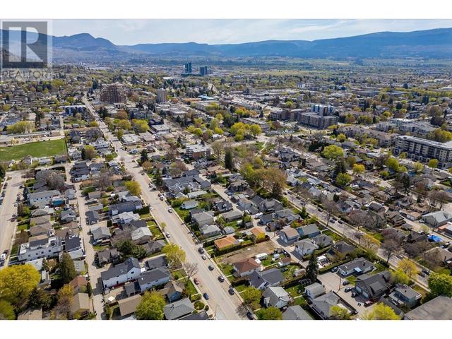 779 Lawson Avenue, House detached with 3 bedrooms, 1 bathrooms and null parking in Kelowna BC | Image 11