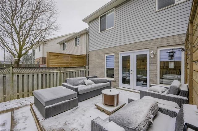 78 Carrington Place, House detached with 3 bedrooms, 2 bathrooms and 3 parking in Guelph ON | Image 37